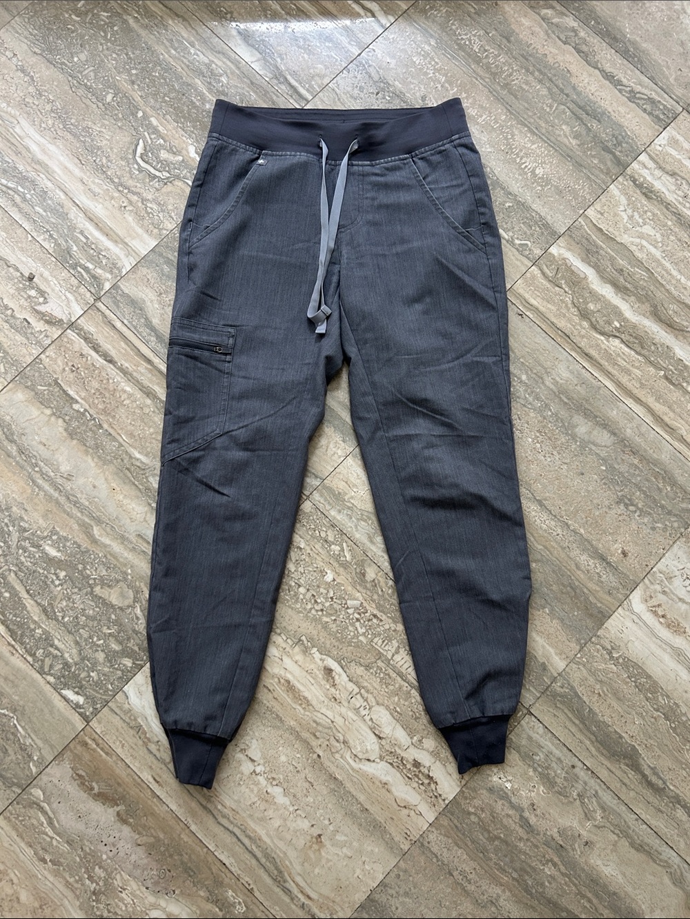 Figs women’s Zamora Jogger Scrub Pant graphite size XXS petite
